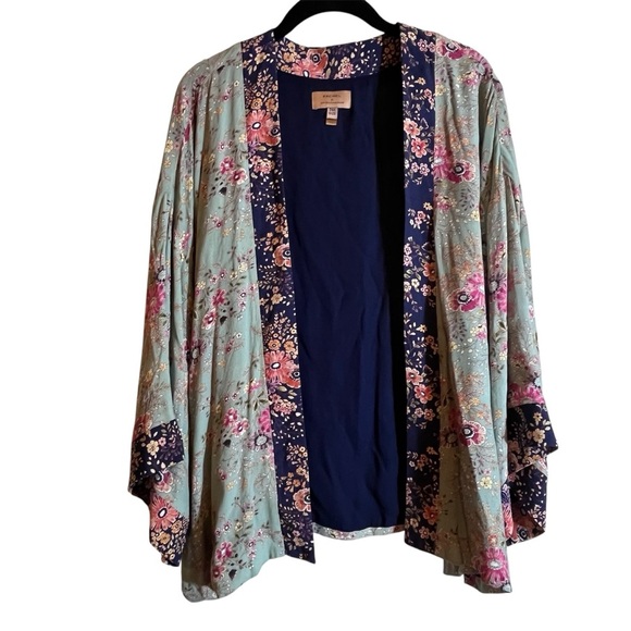 Anthropologie Sweaters - Kachel x Anthropologie Floral Kimono Jacket One Size